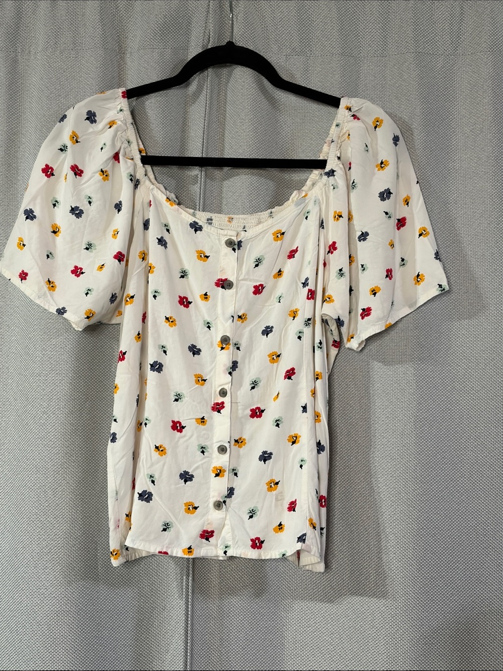 Madewell White Floral Button-Front Puff Sleeve Smocked Top